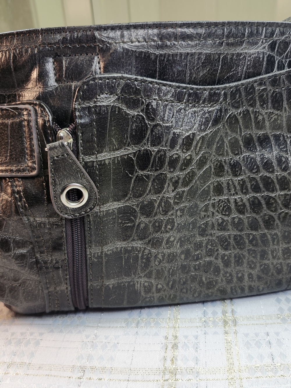 Bueno Brown Croc-Embossed Shoulder Bag